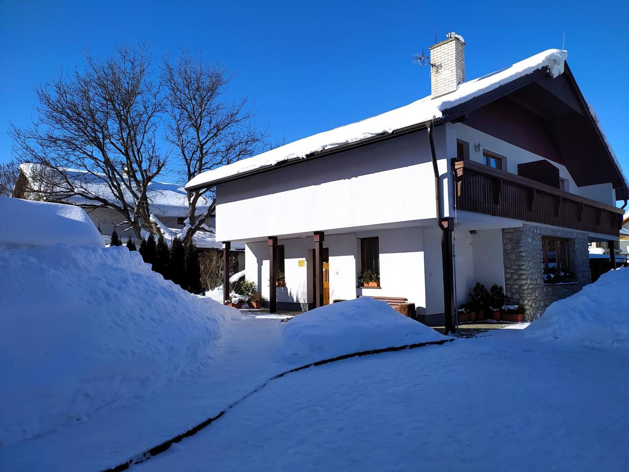 Appartamento Privat Jasmin Mengusovce Esterno foto