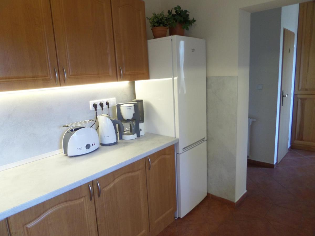 Appartamento Privat Jasmin Mengusovce Esterno foto
